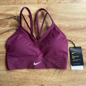 NWT | Nike Seamless Strappy Sports Bra | Small
